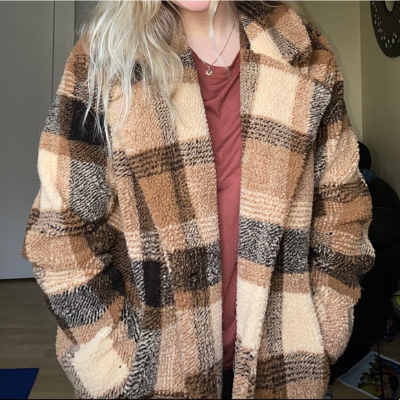 AE Brown Plaid Teddy Sherpa coat - Picture 2 of 6